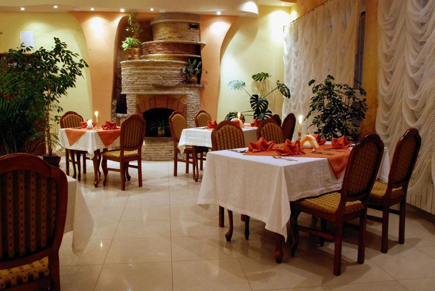 Secession Hotel Leczna Zewnętrze zdjęcie