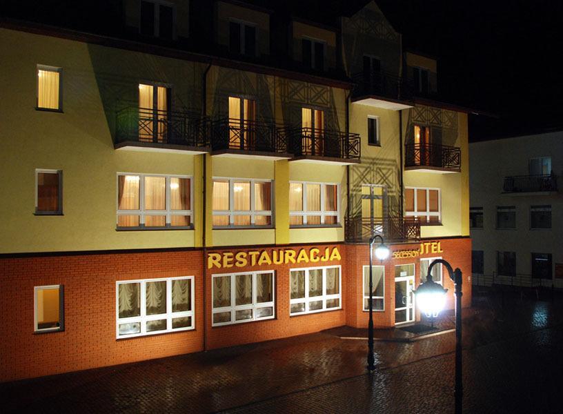 Secession Hotel Leczna Zewnętrze zdjęcie